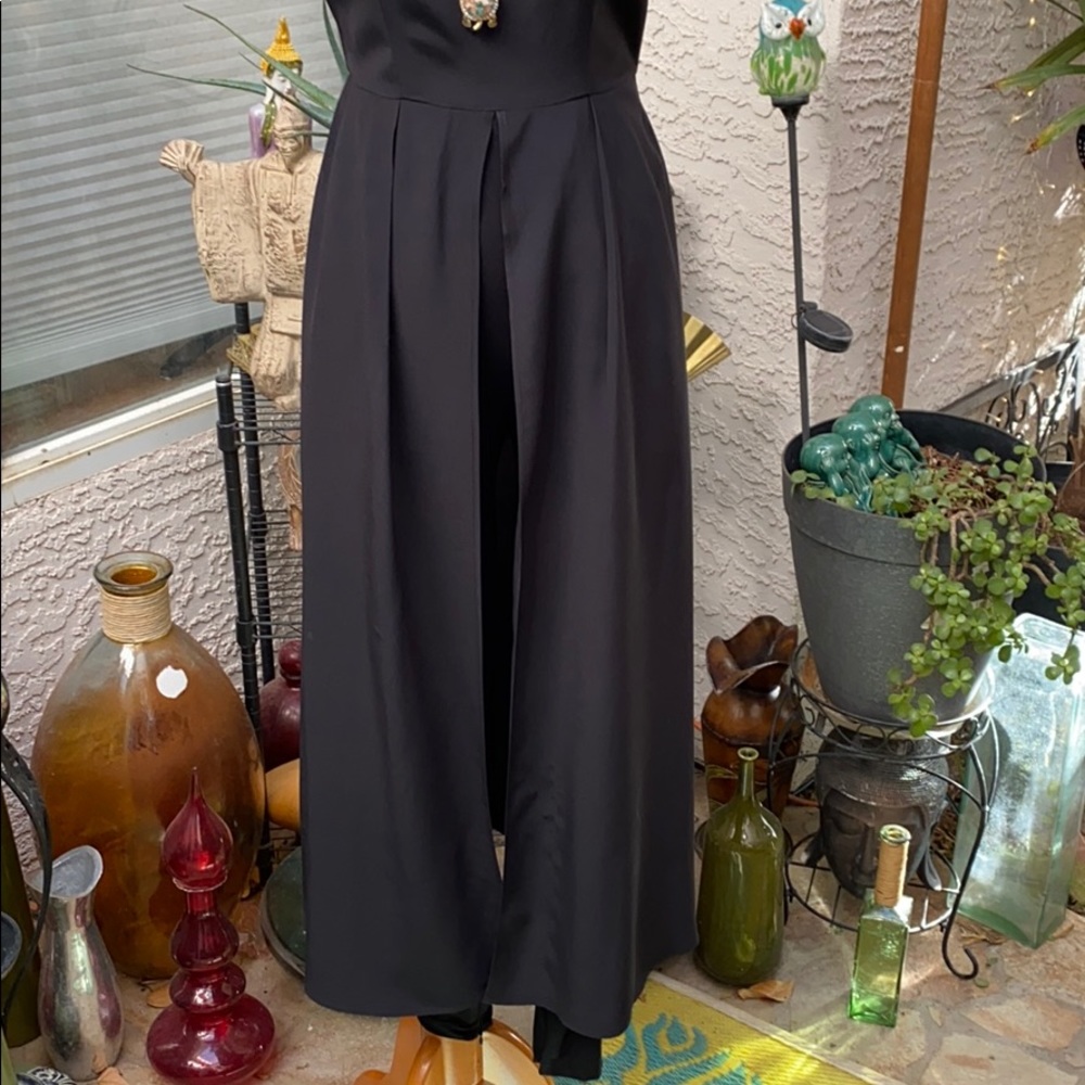 ⭐️🖤⭐️STRAPLESS JUMPSUIT ⭐️🖤⭐️ - Picture 5 of 12